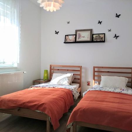 זאגרב Two Flowers Apartments מראה חיצוני תמונה